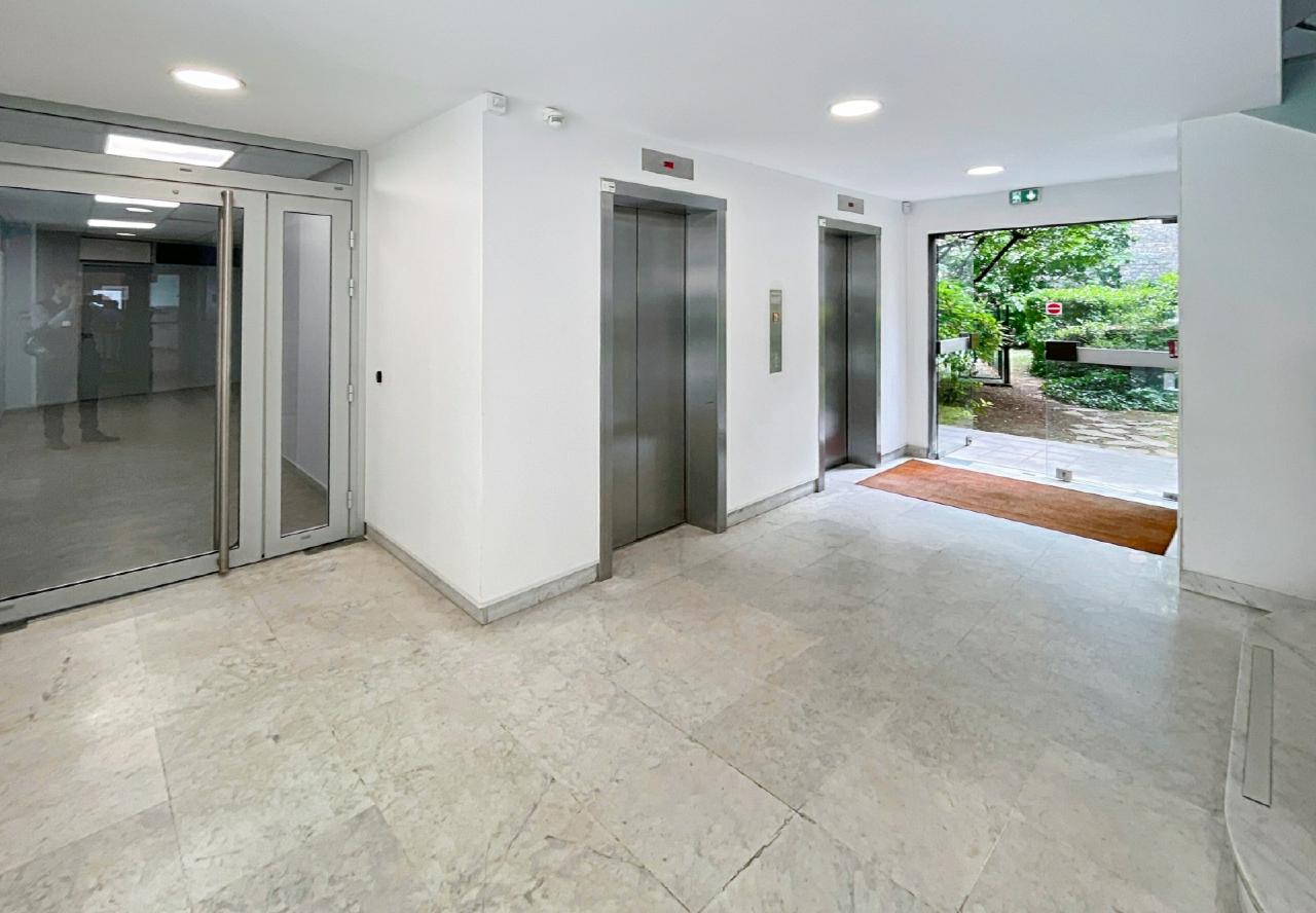 Bureau Paris 949m² Location bureau Paris OLBUR2309782 15